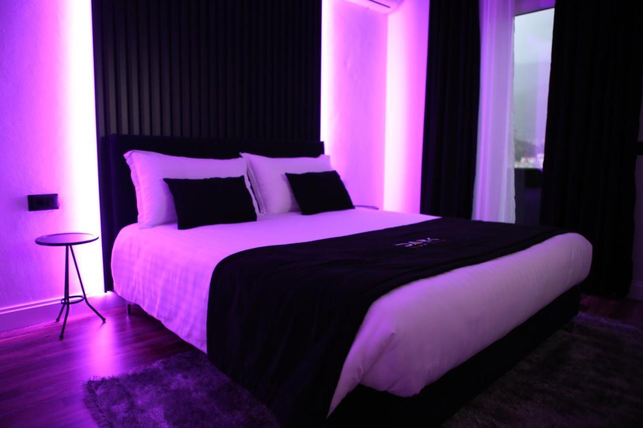Dark Boutique Hotel Shkoze Zewnętrze zdjęcie
