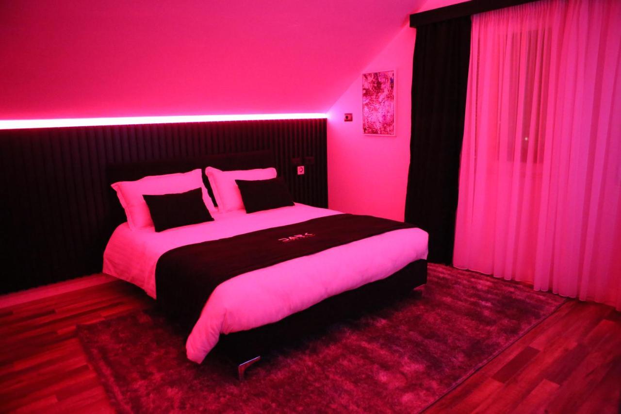Dark Boutique Hotel Shkoze Zewnętrze zdjęcie