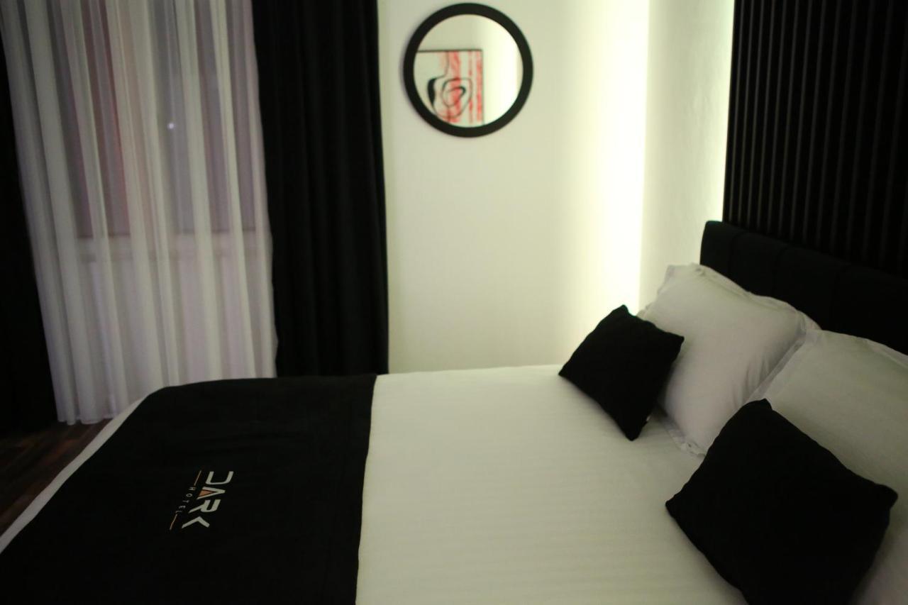 Dark Boutique Hotel Tirana Zewnętrze zdjęcie