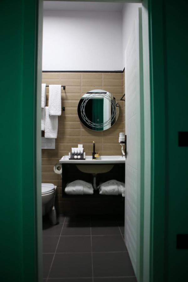 Dark Boutique Hotel Shkoze Zewnętrze zdjęcie