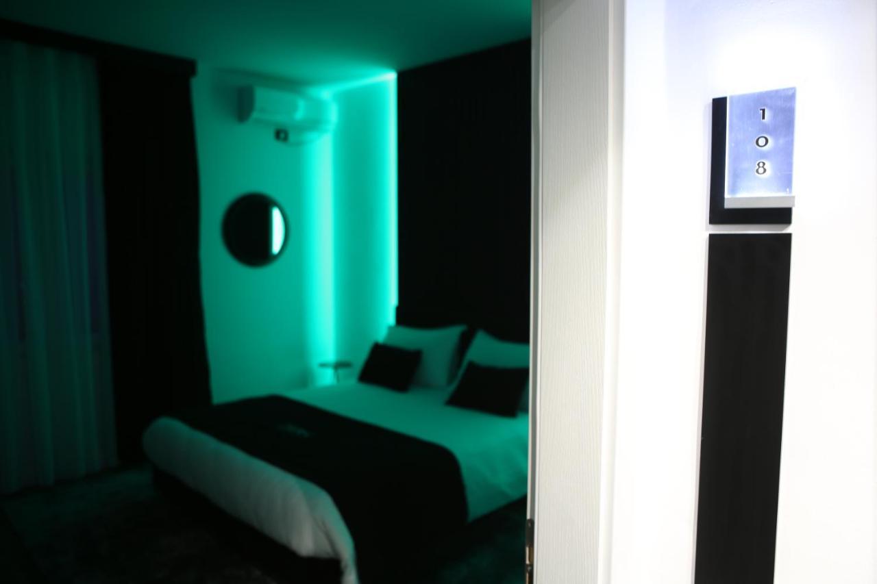 Dark Boutique Hotel Shkoze Zewnętrze zdjęcie