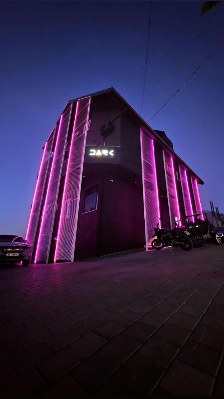 Dark Boutique Hotel Shkoze Zewnętrze zdjęcie